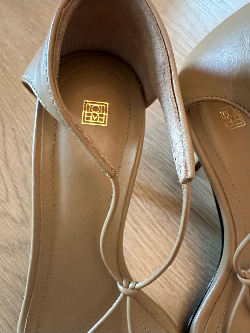 TOTEME The Leather Knot Sandal caramel - Picture 10 of 14